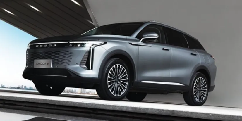 Omoda 9