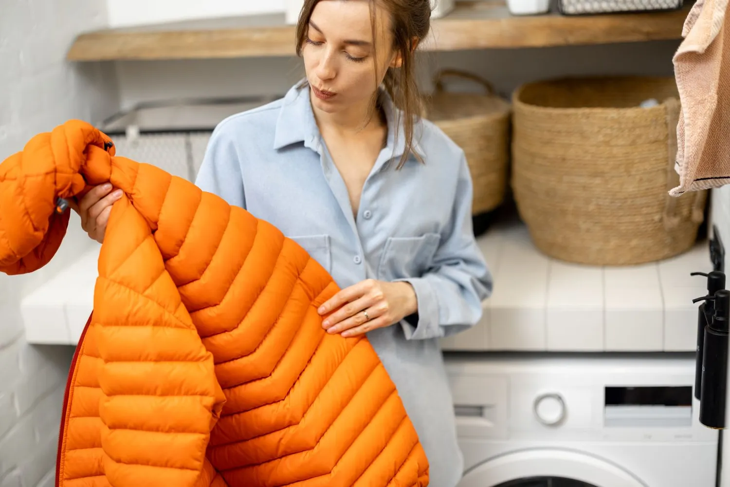 Pūkinės striukės skalbimas