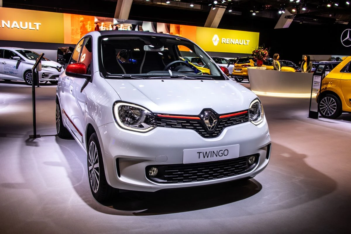 Renault Twingo elektromobilis / shutterstock.com/g/Grzegorz+Czapski