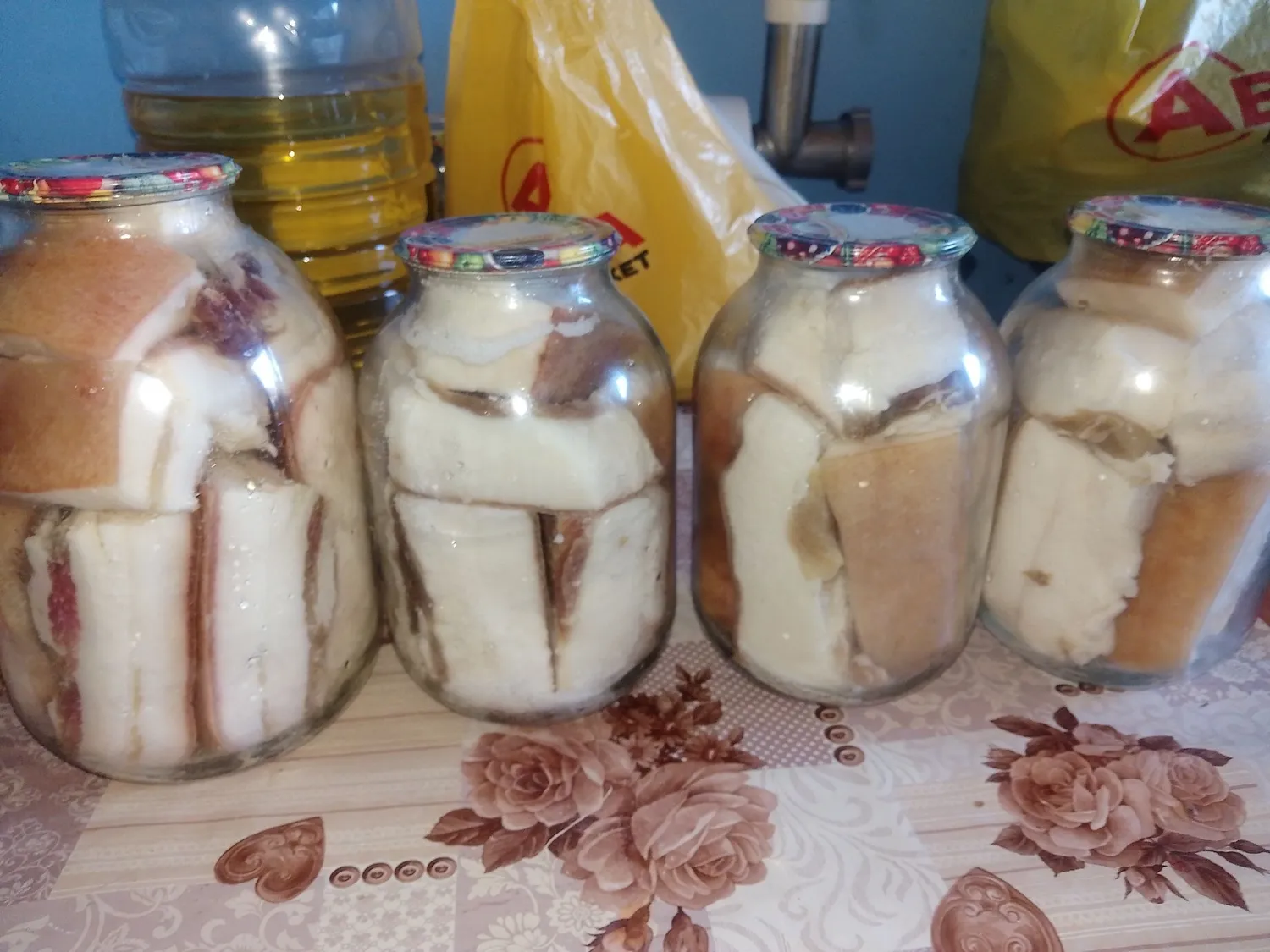 Sausai sūdyta šoninė