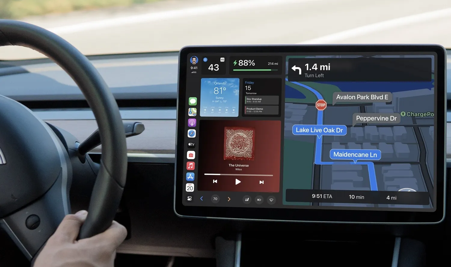 Tesla su Apple CarPlay