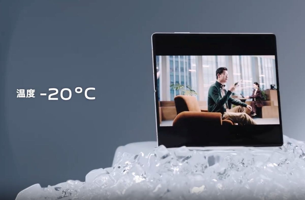 Vivo X Fold 5 atlaikė minus 20 laipsnių