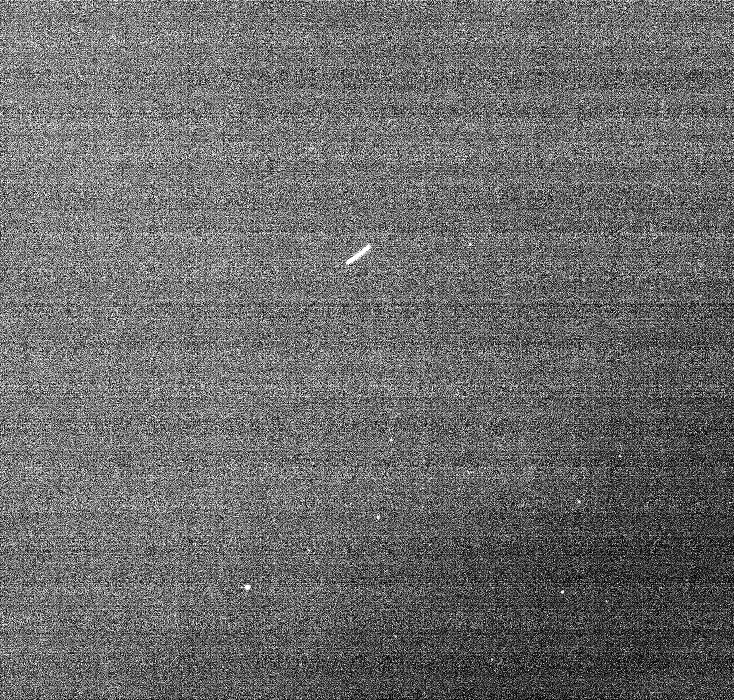 ZQ-3 R/B praskridimas, padarytas ES SST jutiklio CASSINI-TANDEM T2 teleskopu, ekspozicija 0,09 s. Loiano astronomijos stotis, valdoma INAF-OAS (Italija). Nuotraukos autorius: INAF-OAS.