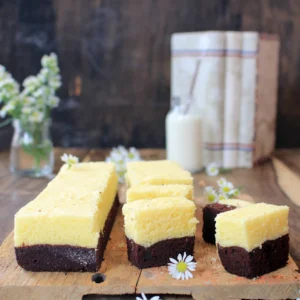 Dvisluoksnis pyragas