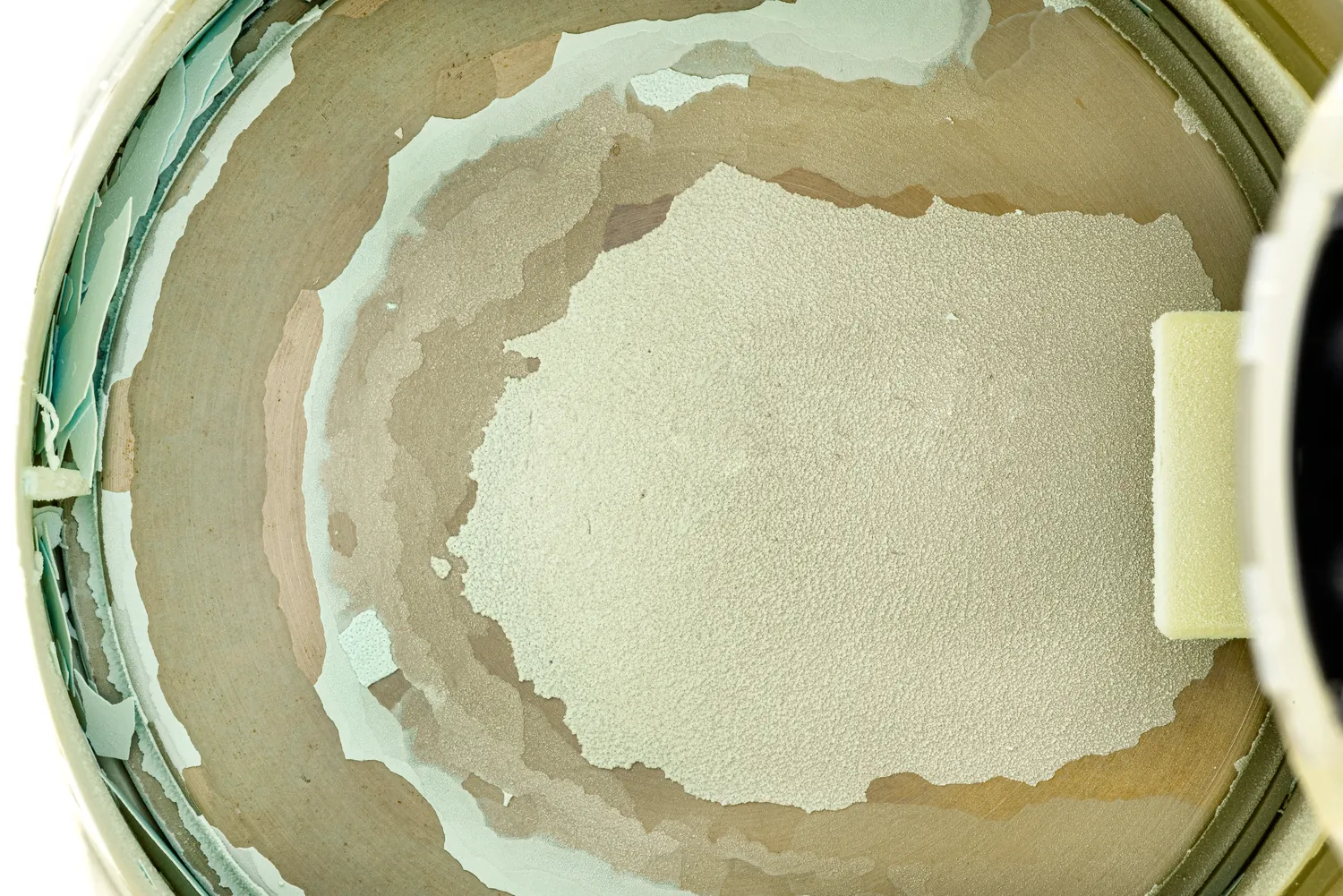 Kalkių panaikinimas virdulyje