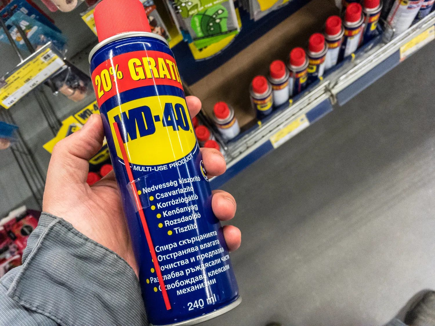 WD-40 panaudojimo būdai / BalkansCat / Shutterstock.com