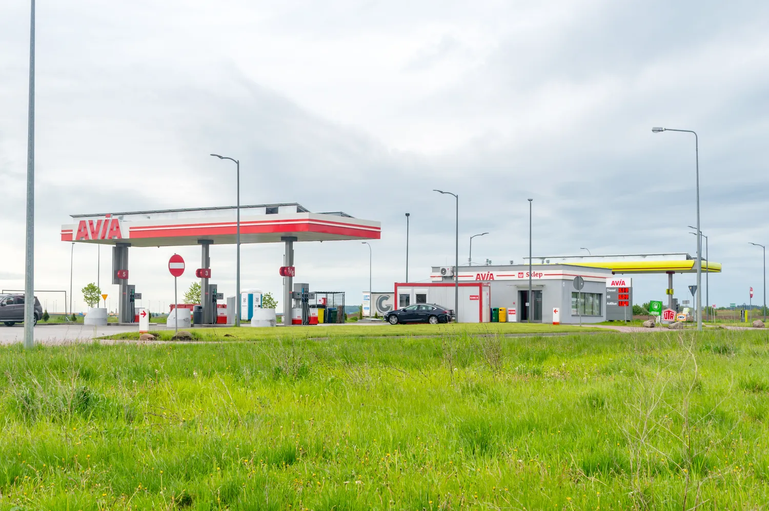 Pokyčiai degalinėse / Robson90 / Shutterstock.com