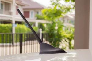 Automobilio antena