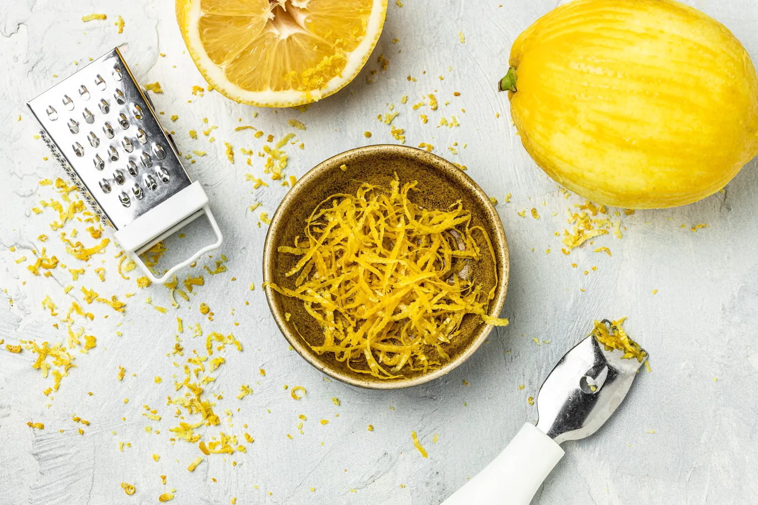 Kur panaudoti citrinų žieveles?