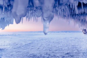 Atidarytas ledo kelias