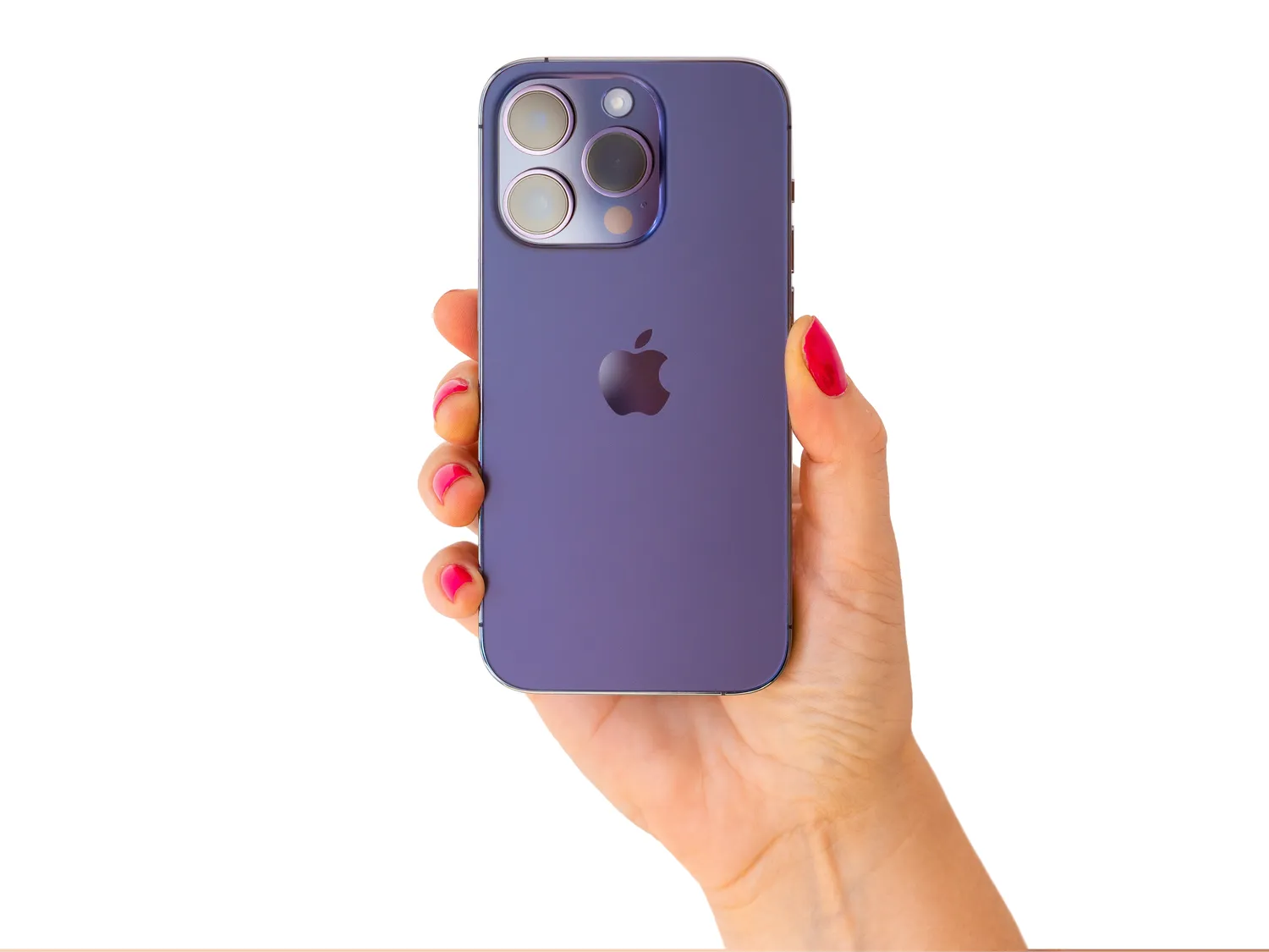 Fotografavimas iPhone telefonu / Kaspars Grinvalds / Shutterstock.com