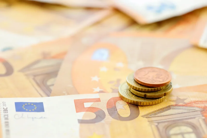 Antras darbas virsta aukso gysla