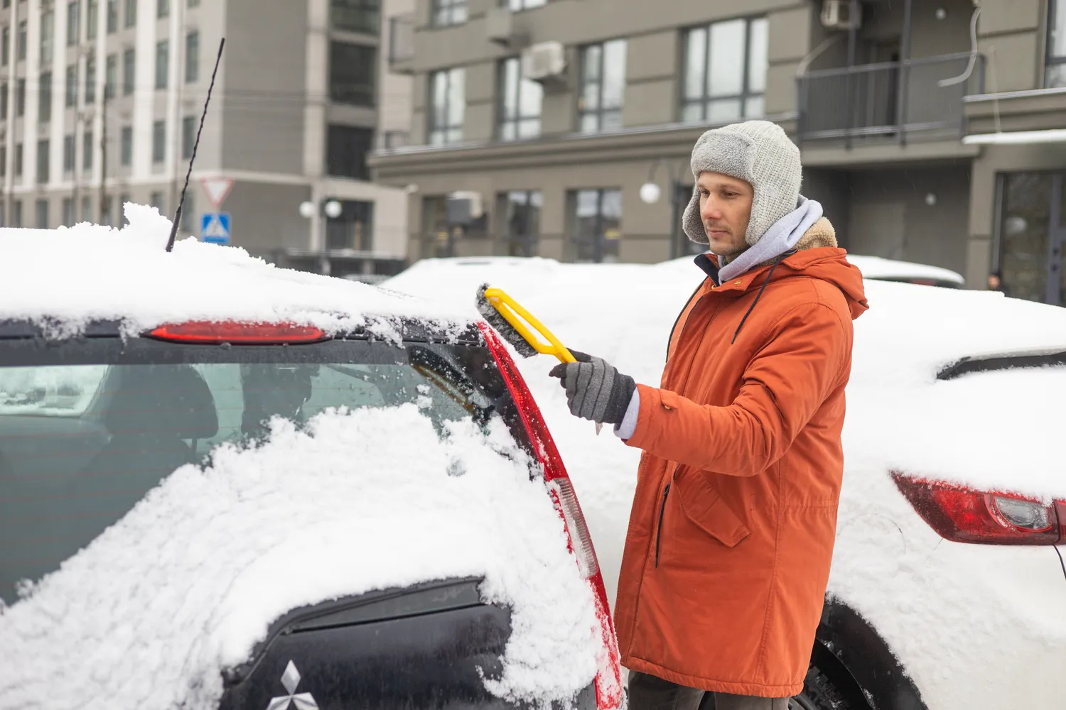Apsnigęs automobilis