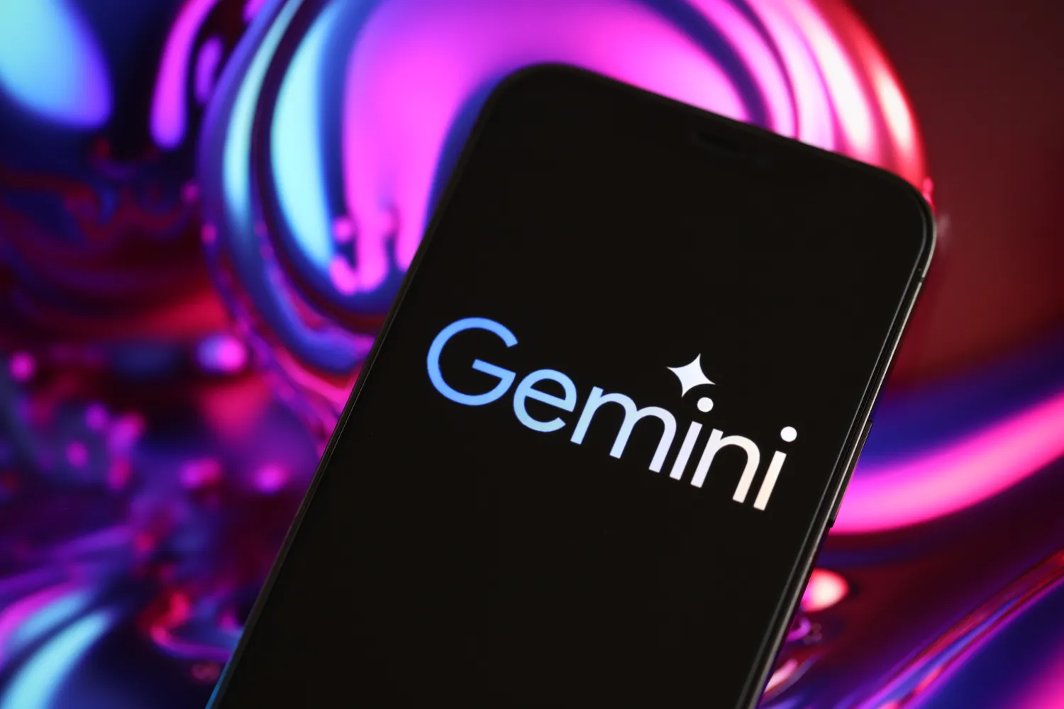 Gemini pilnai bus integruotas į Android Mehaniq / Shutterstock.com