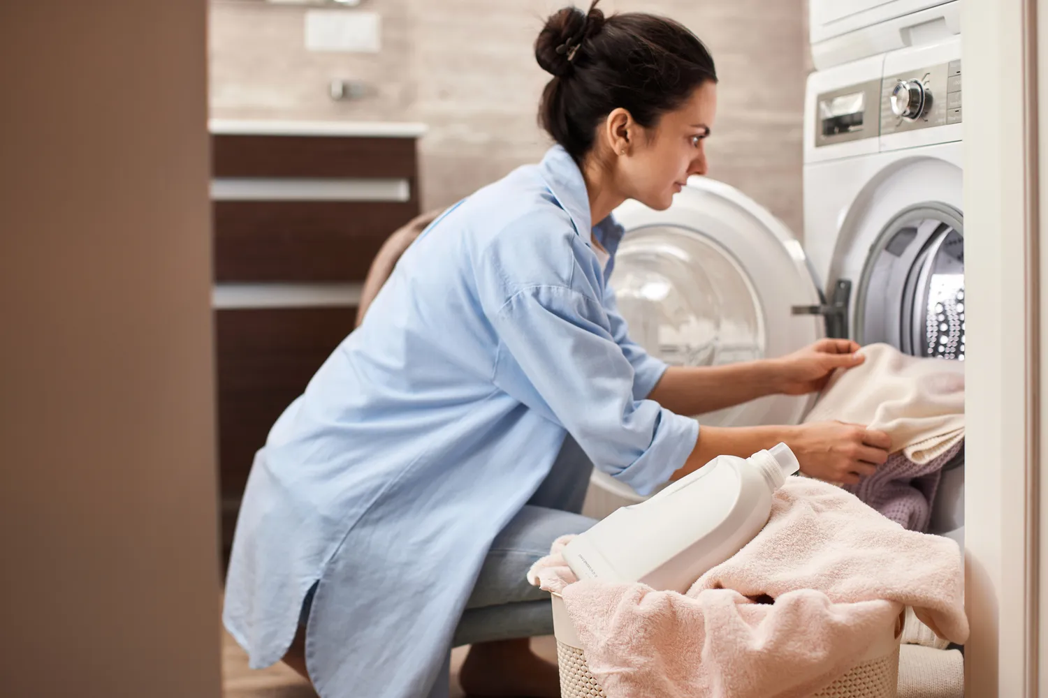 Auksinės taisyklės, kaip tinkamai išskalbti rūbus