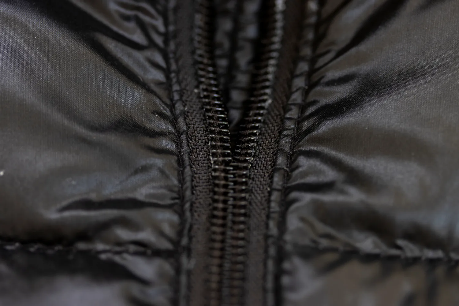 Poliesterio striukė