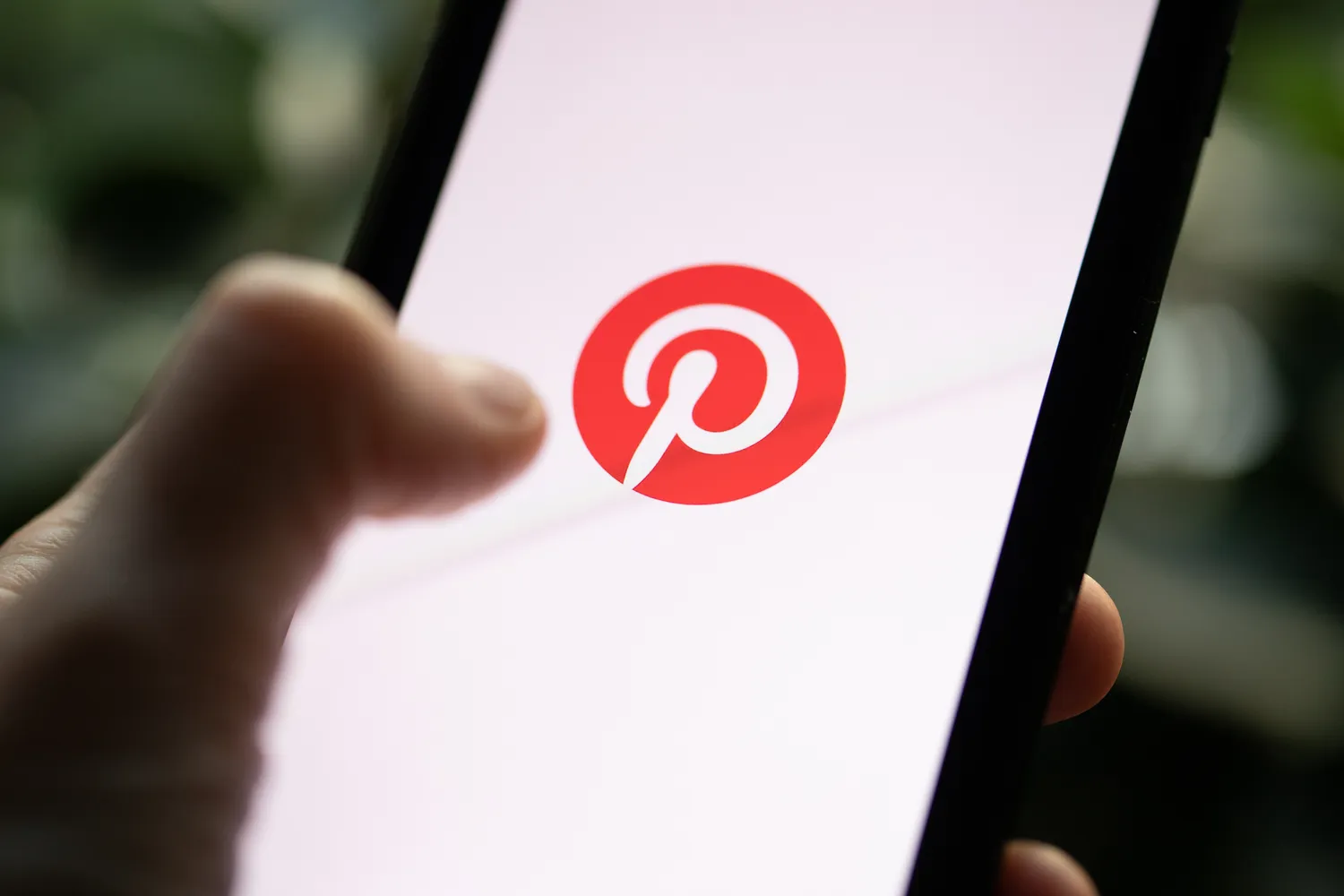 Shutterstock 2580971195