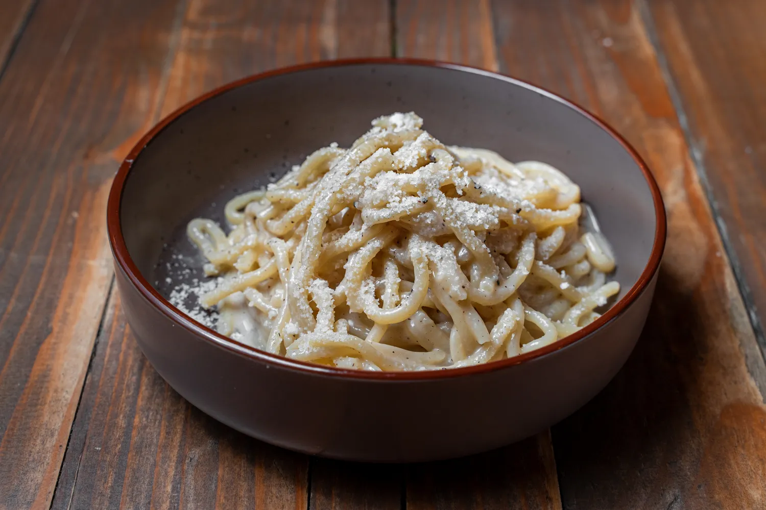 Cacio e Pepe spagečiai