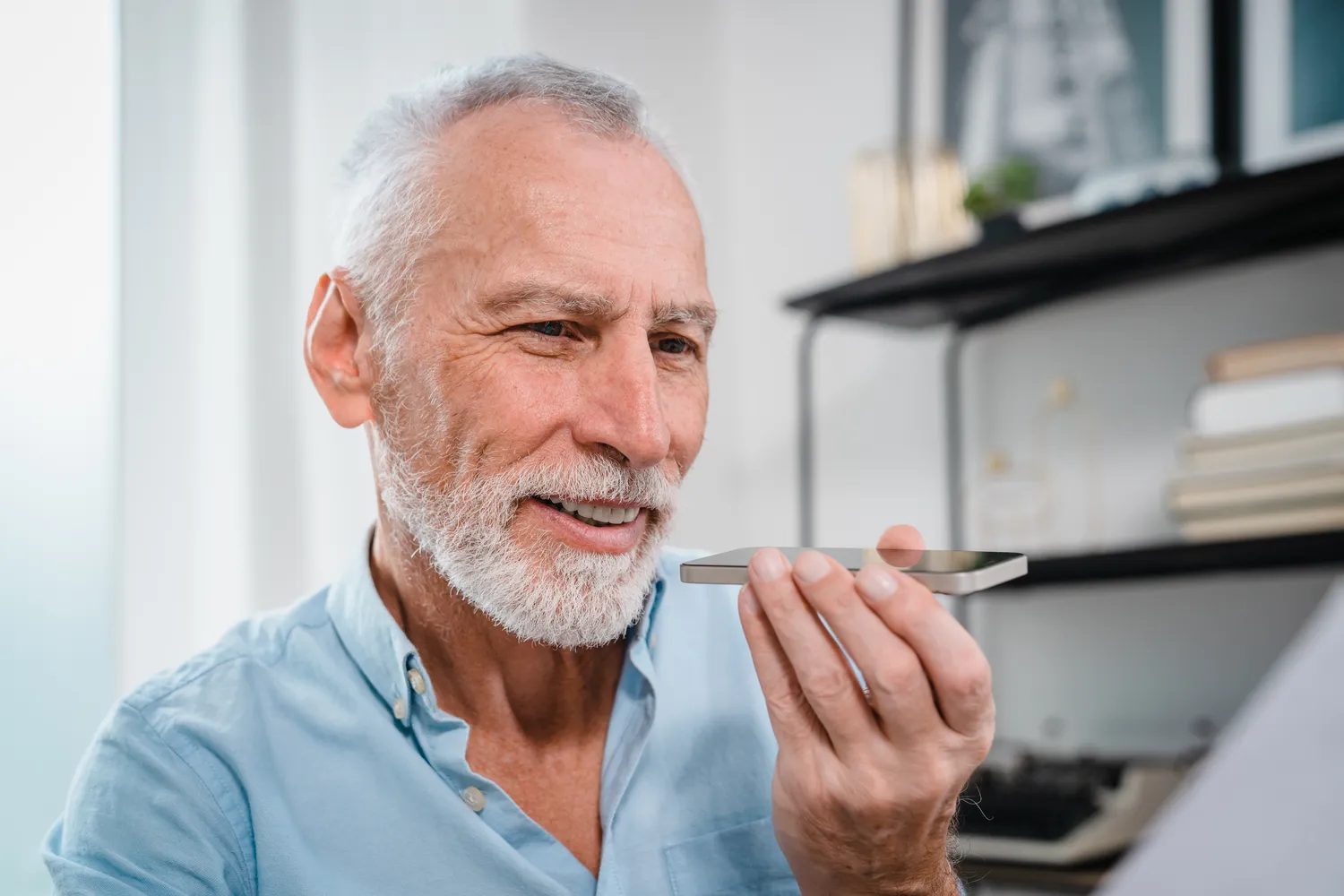 Pigūs telefonai turi problemų