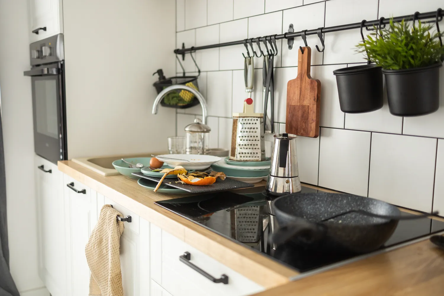 Kokius daiktus iš virtuvės turėtumėte išmesti nedelsiant?