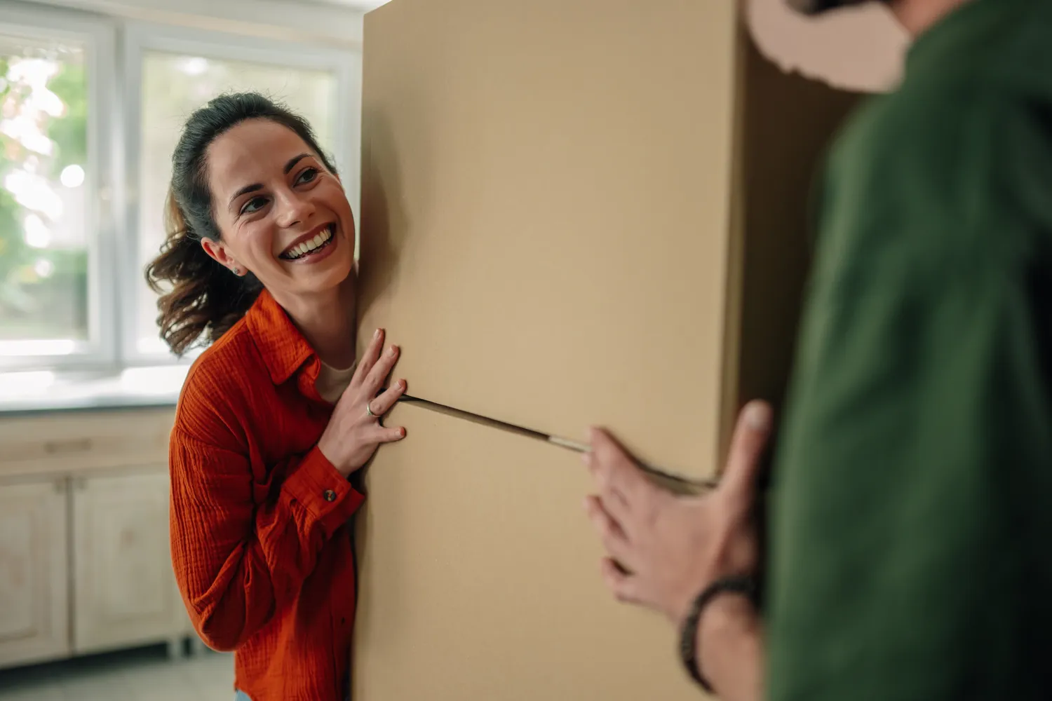 Pašaliniai šaldytuvo garsai