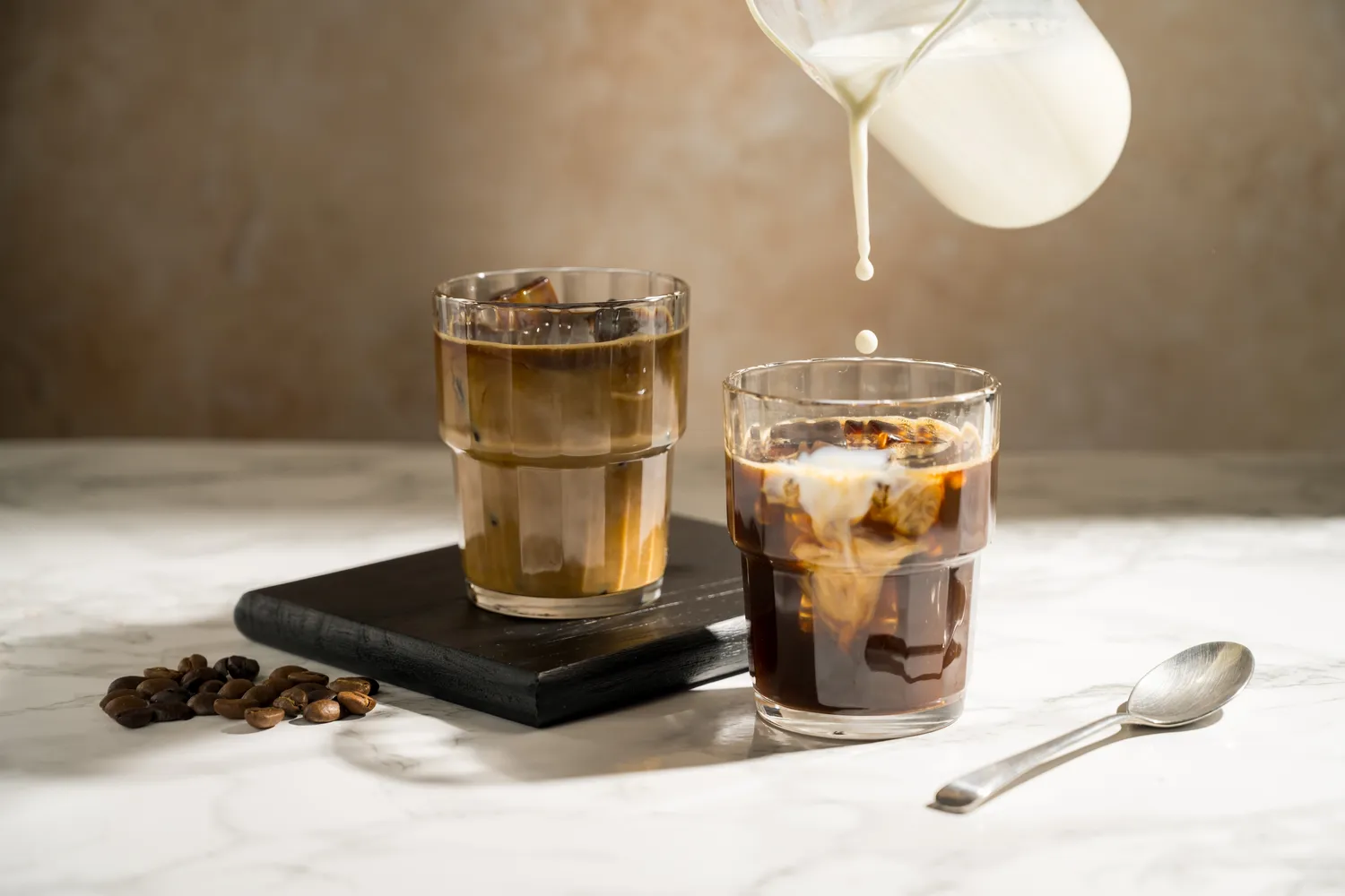 Šaltas kavos gėrimas