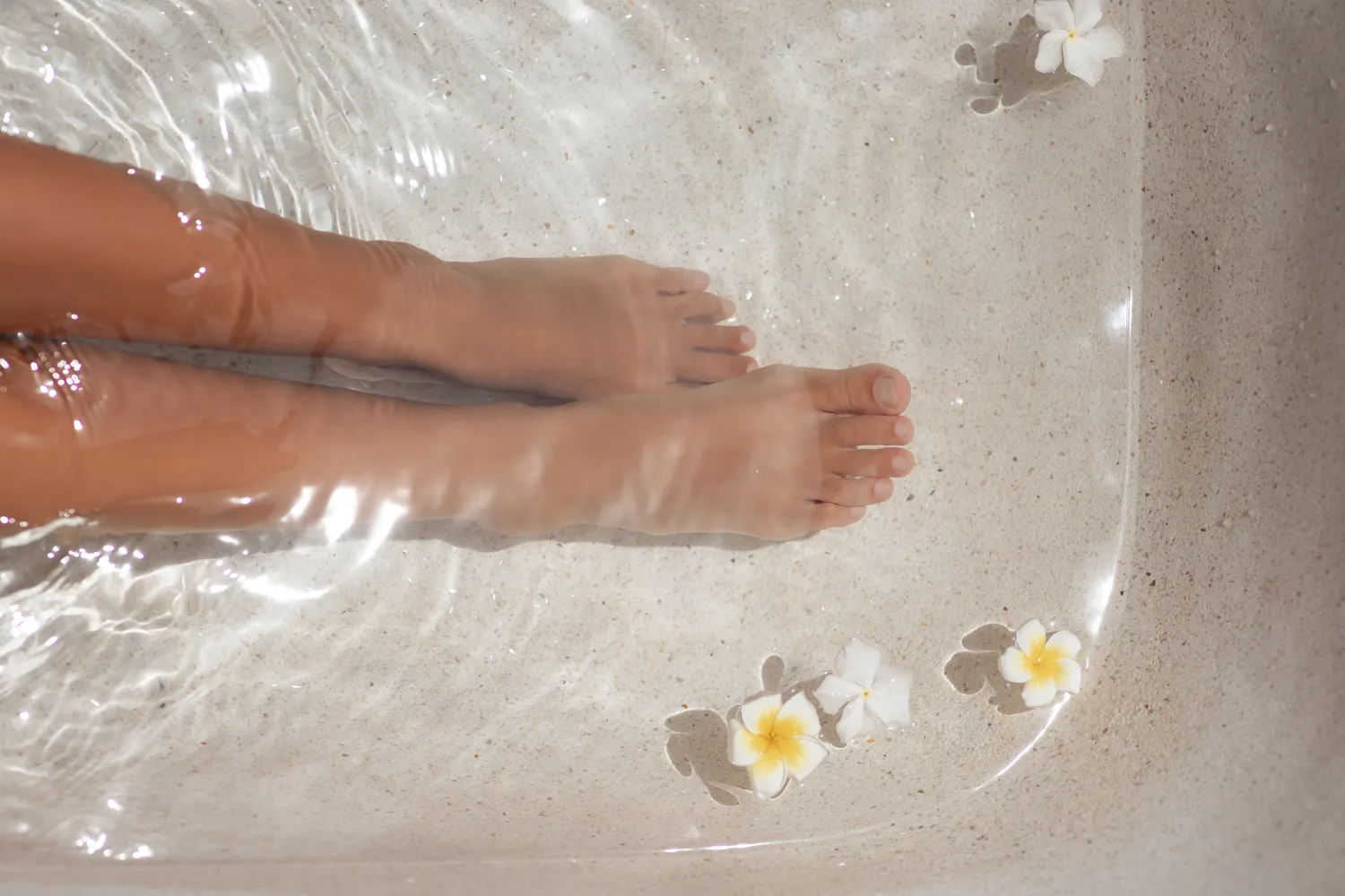 Druskos vonelė kojoms