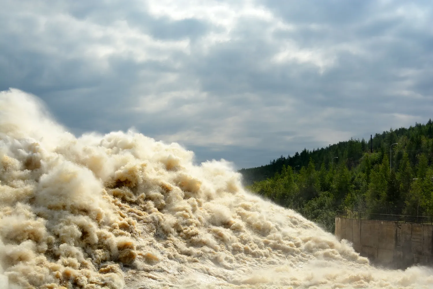 Ekspertai perspėja apie cunamio grėsmę