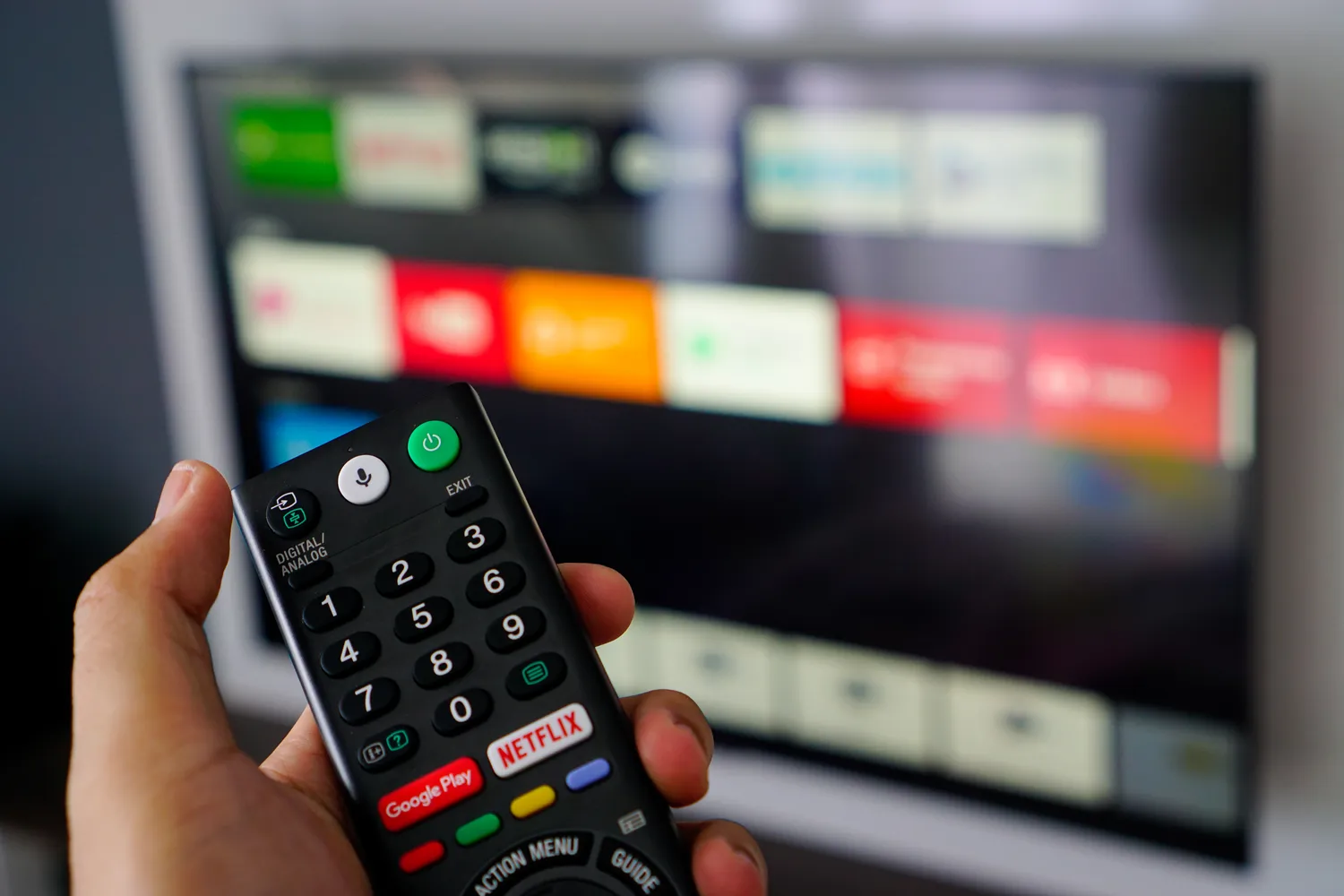 TV funkcijos / Capix Denan / Shutterstock.com