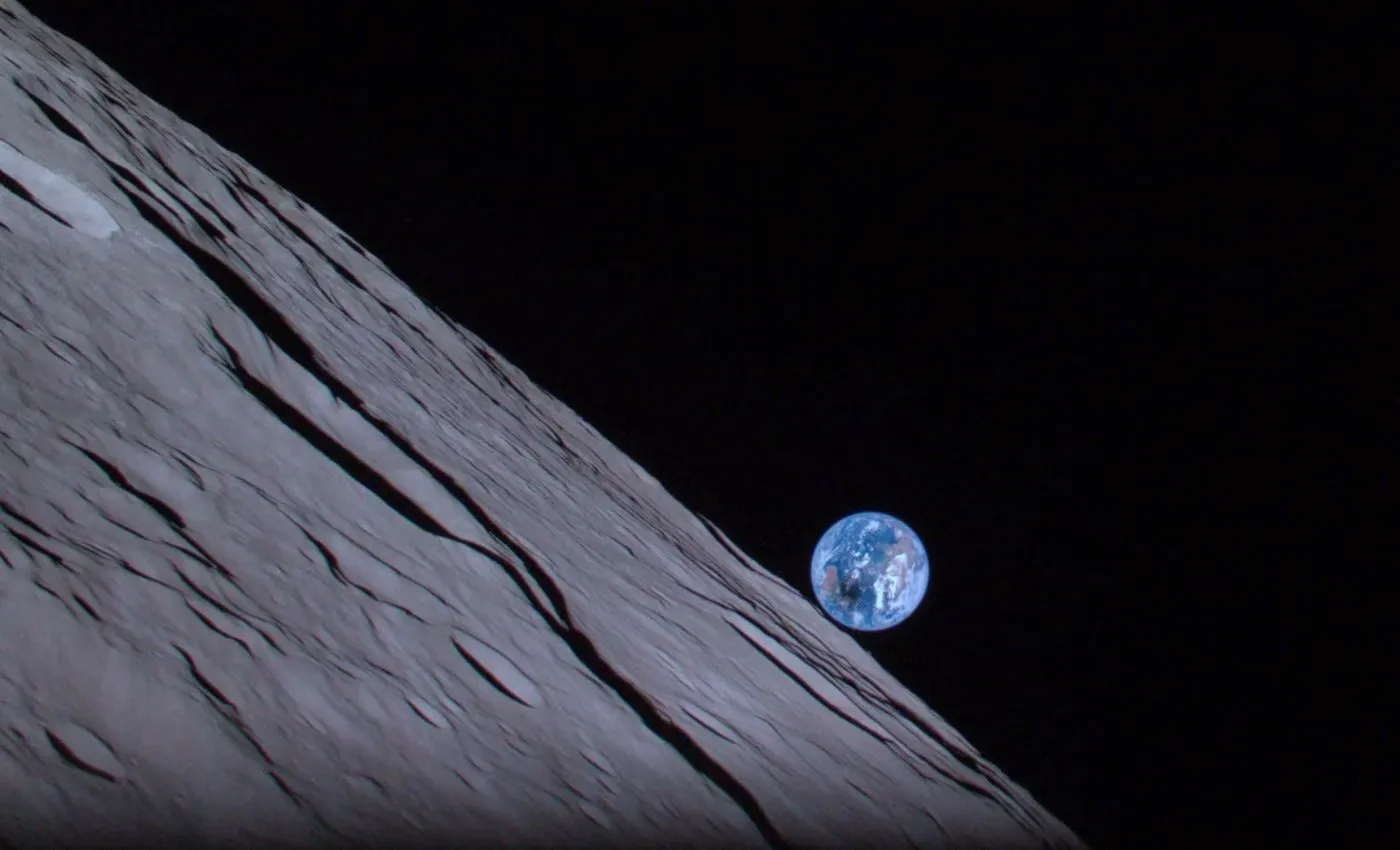 „Hakuto R“ erdvėlaivis padarė neįtikėtiną Žemės nuotrauką